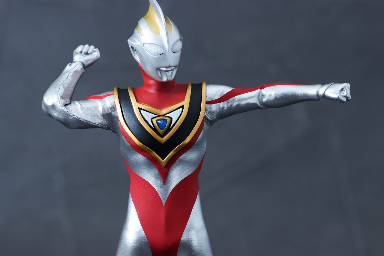 alphamax アルファマックス ウルトラマンガイア V2 レビュー 可動範囲