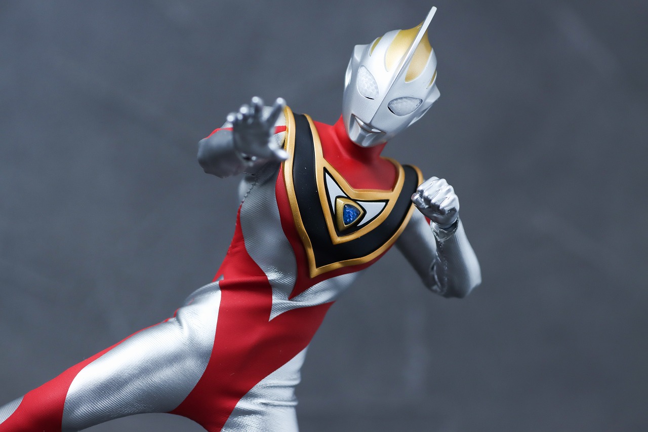 alphamax アルファマックス ウルトラマンガイア V2 レビュー アクション