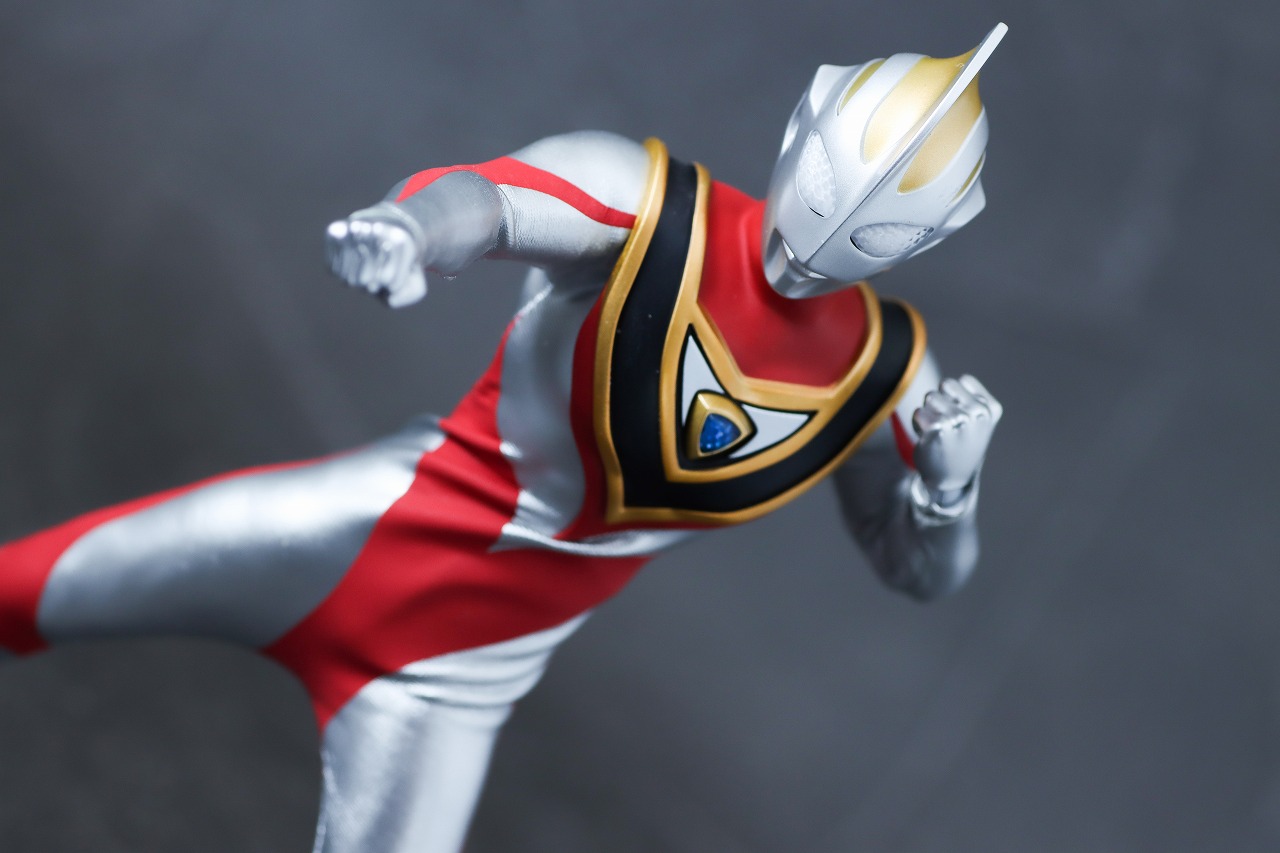 alphamax アルファマックス ウルトラマンガイア V2 レビュー アクション