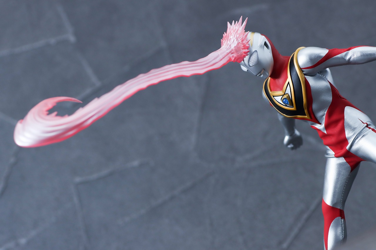 alphamax アルファマックス ウルトラマンガイア V2 レビュー アクション