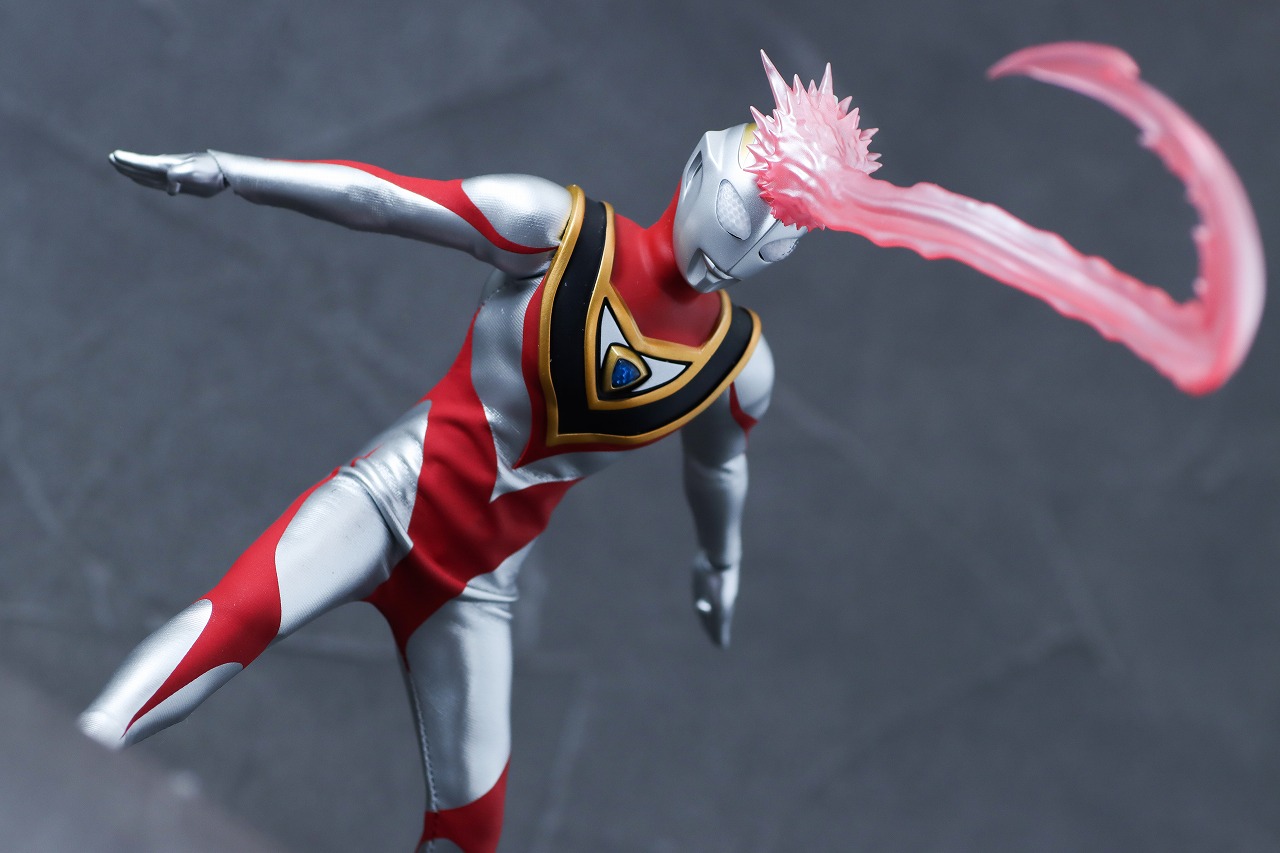 alphamax アルファマックス ウルトラマンガイア V2 レビュー アクション