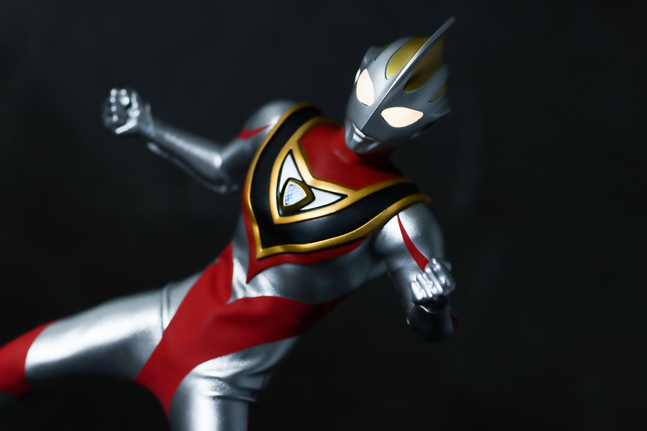 alphamax アルファマックス ウルトラマンガイア V2 レビュー アクション