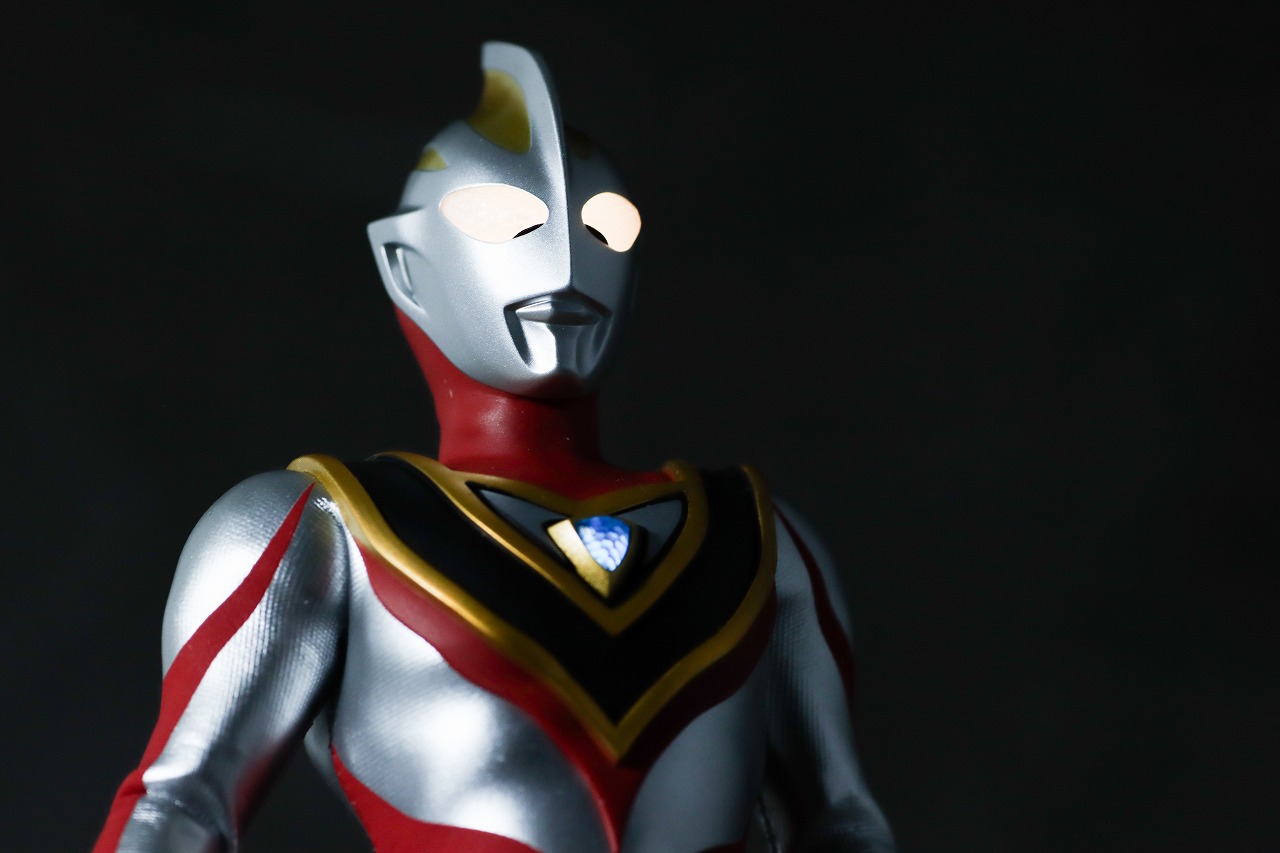 alphamax アルファマックス ウルトラマンガイア V2 レビュー アクション