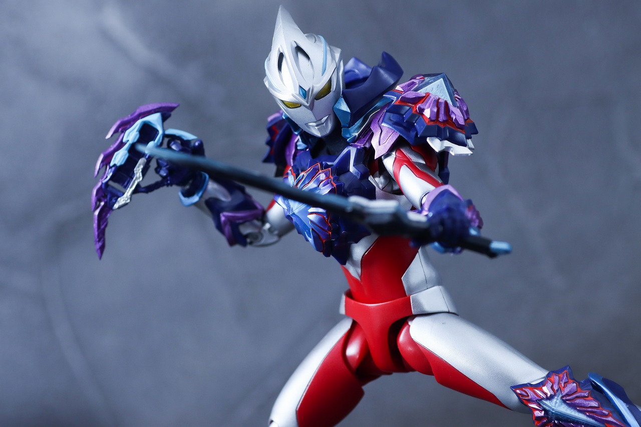 S.H.フィギュアーツ ギャラクシーアーマー(ウルトラマンアーク) レビュー アクション