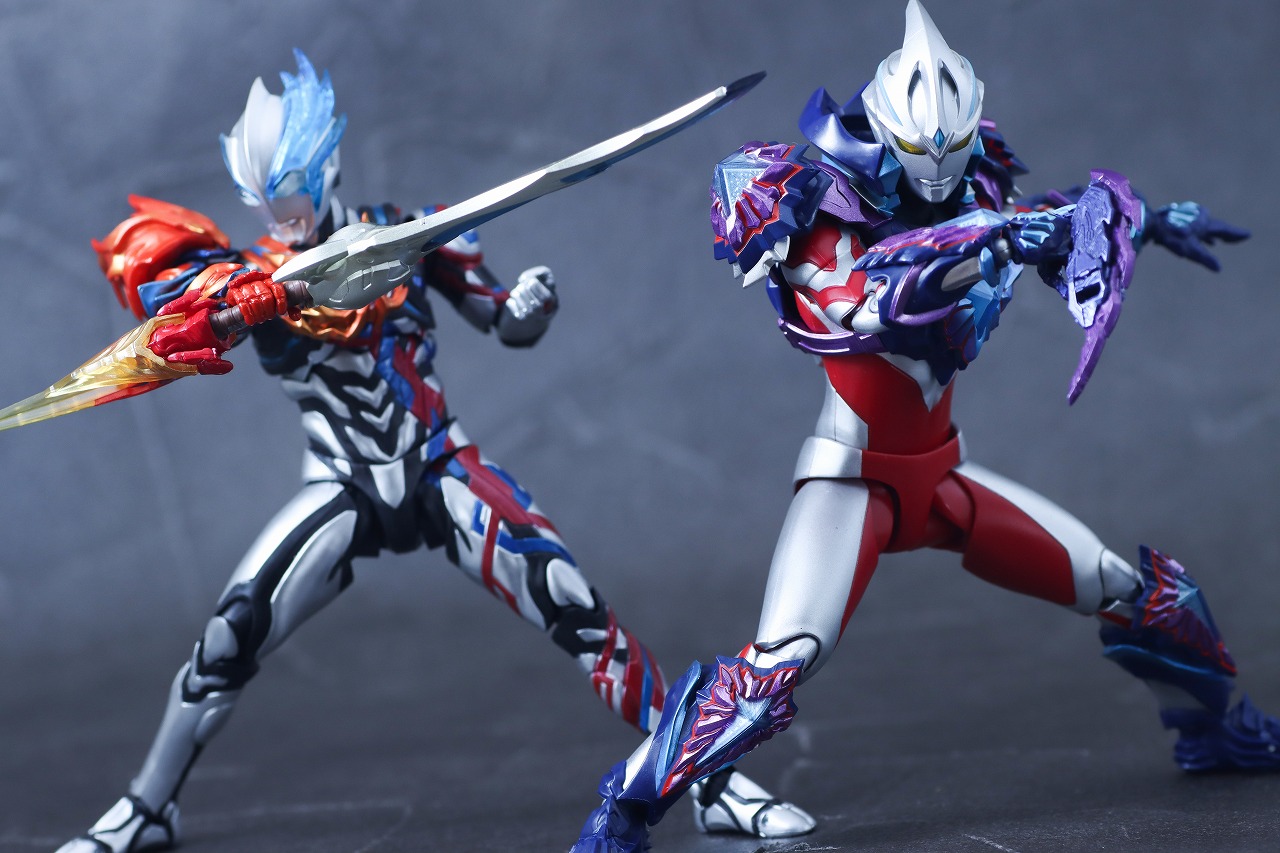 S.H.フィギュアーツ ギャラクシーアーマー(ウルトラマンアーク) レビュー アクション ウルトラマンブレーザー ファードランアーマー