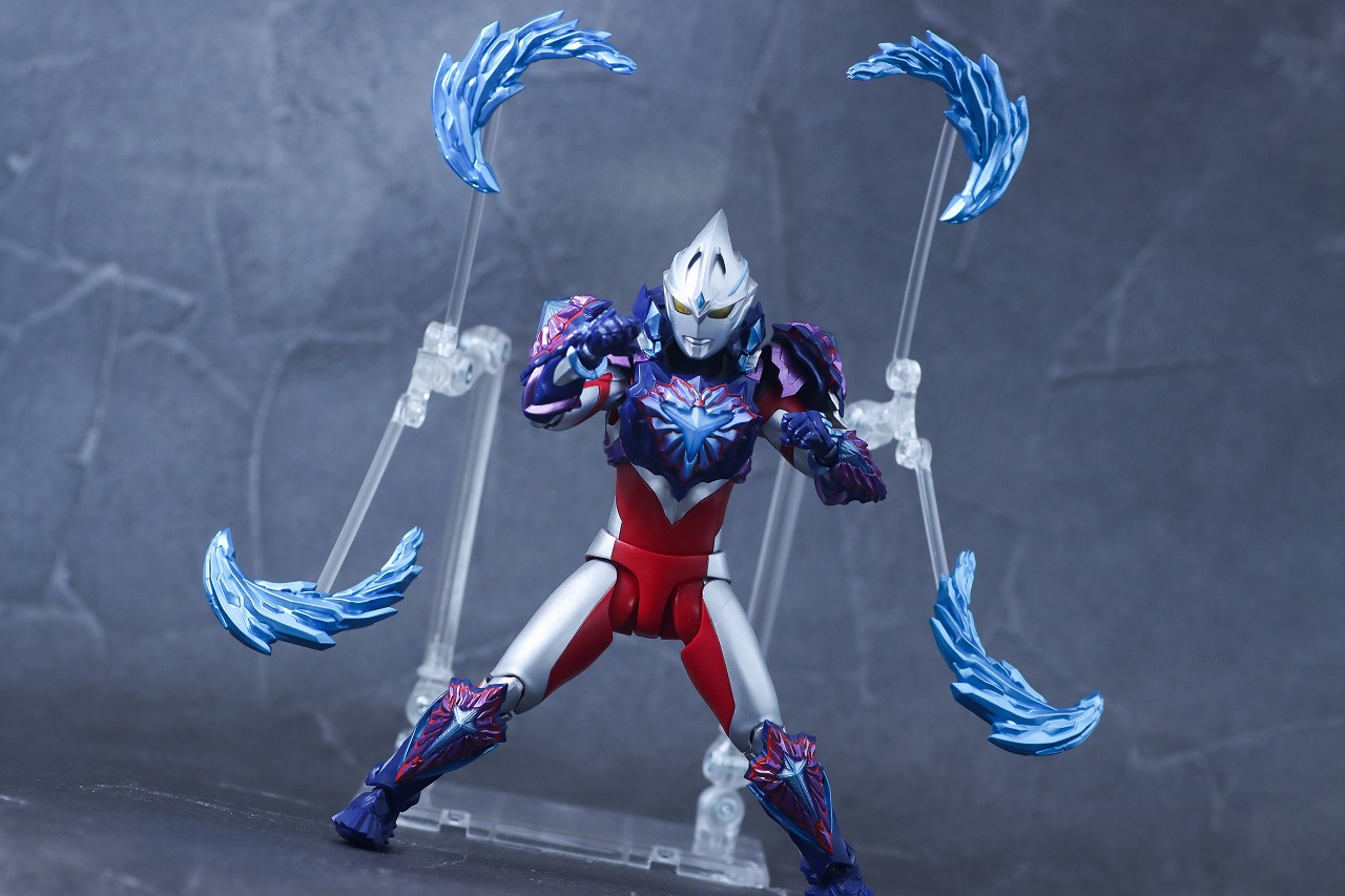 S.H.フィギュアーツ ギャラクシーアーマー(ウルトラマンアーク) レビュー アクション