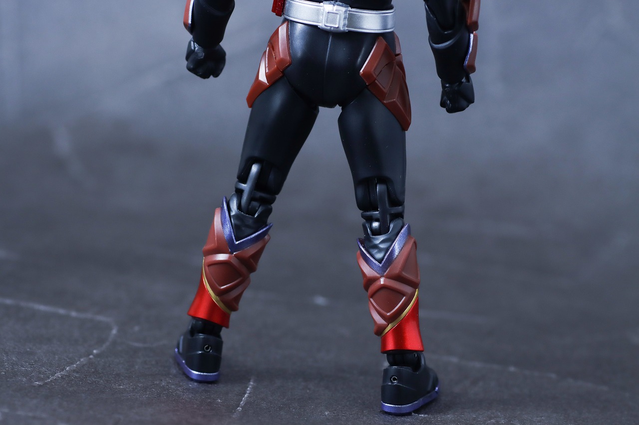 レビュー】S.H.Figuarts 仮面ライダーヴァレン チョコドンフォーム