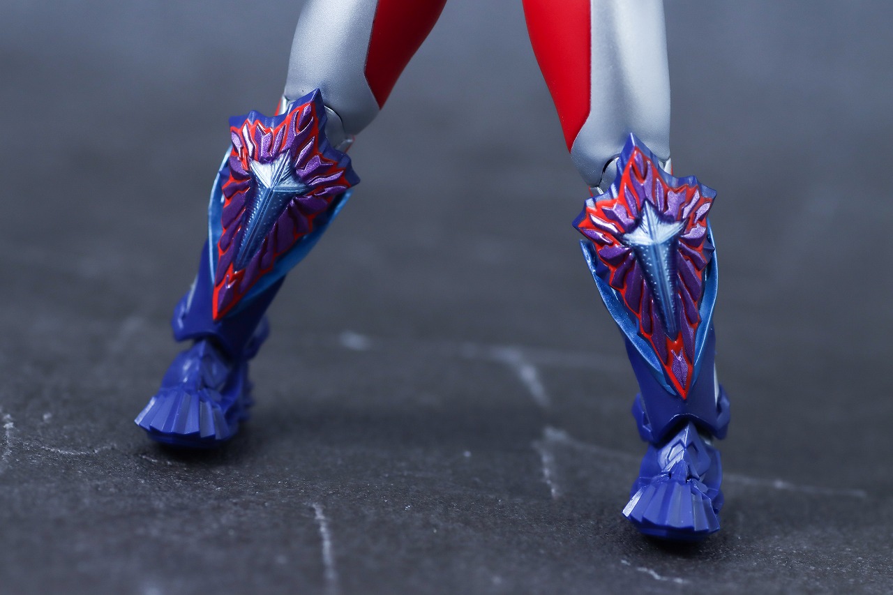 S.H.フィギュアーツ ギャラクシーアーマー(ウルトラマンアーク) レビュー 本体