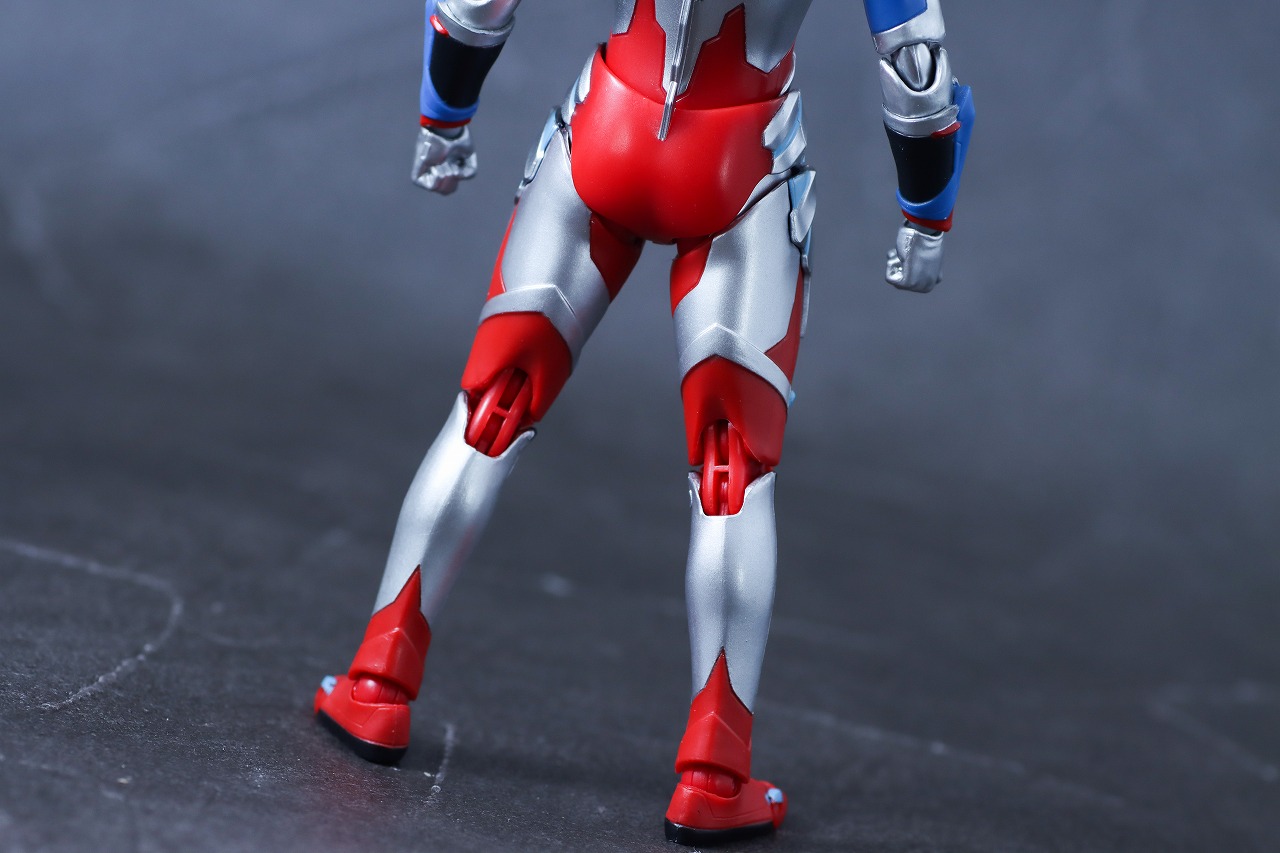 S.H.フィギュアーツ ウルトラマンゼット アルファエッジ(ニュージェネレーション スターズver.) レビュー 本体