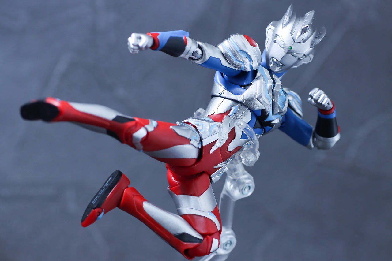 S.H.フィギュアーツ ウルトラマンゼット アルファエッジ(ニュージェネレーション スターズver.) レビュー アクション