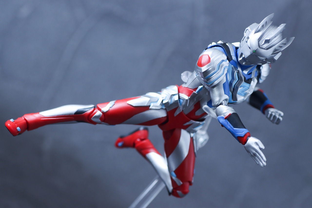 S.H.フィギュアーツ ウルトラマンゼット アルファエッジ(ニュージェネレーション スターズver.) レビュー アクション