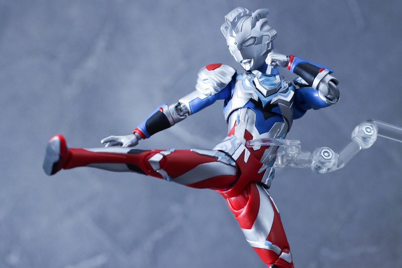 S.H.フィギュアーツ ウルトラマンゼット アルファエッジ(ニュージェネレーション スターズver.) レビュー アクション