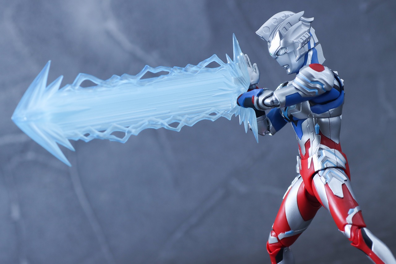S.H.フィギュアーツ ウルトラマンゼット アルファエッジ(ニュージェネレーション スターズver.) レビュー アクション