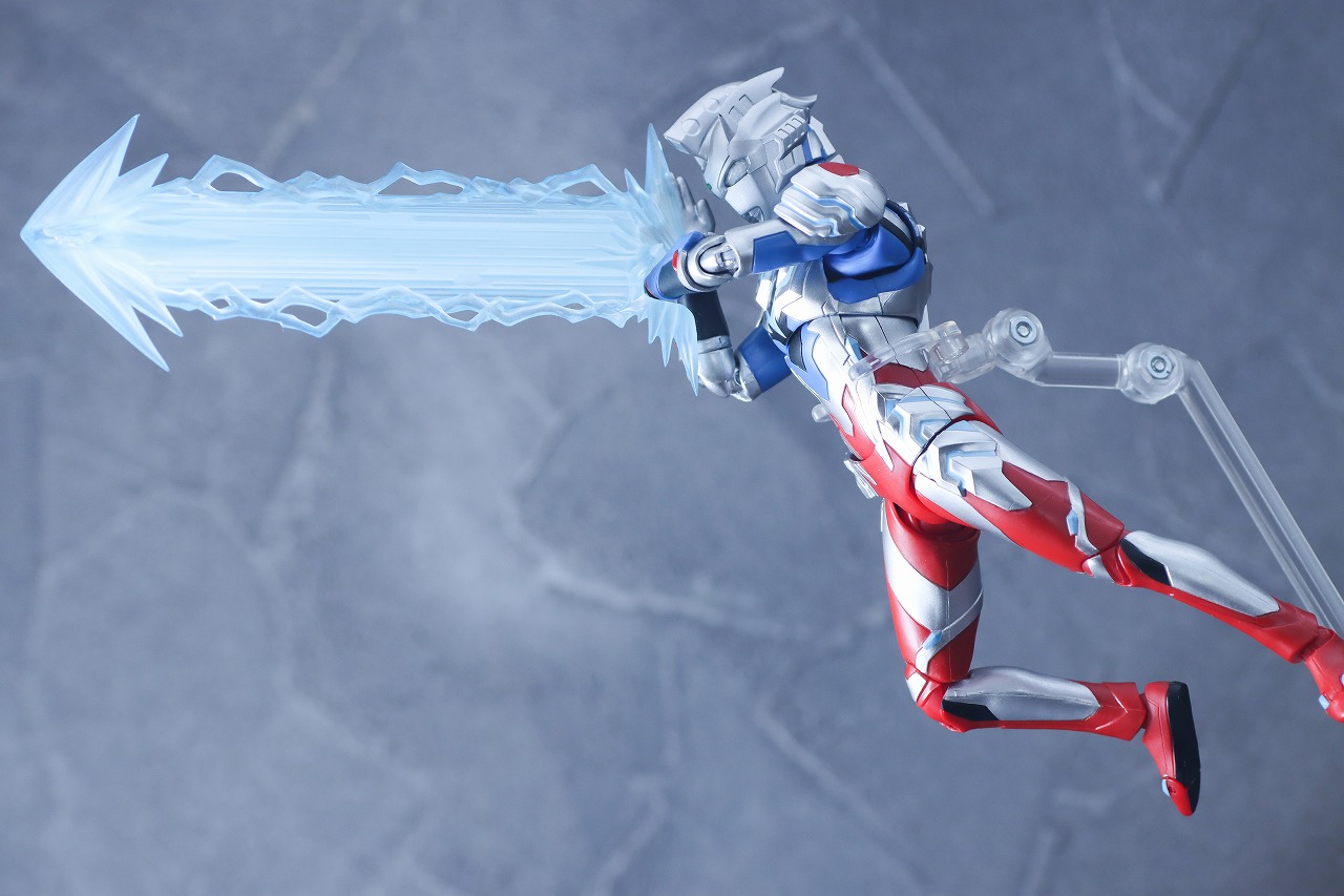 S.H.フィギュアーツ ウルトラマンゼット アルファエッジ(ニュージェネレーション スターズver.) レビュー アクション