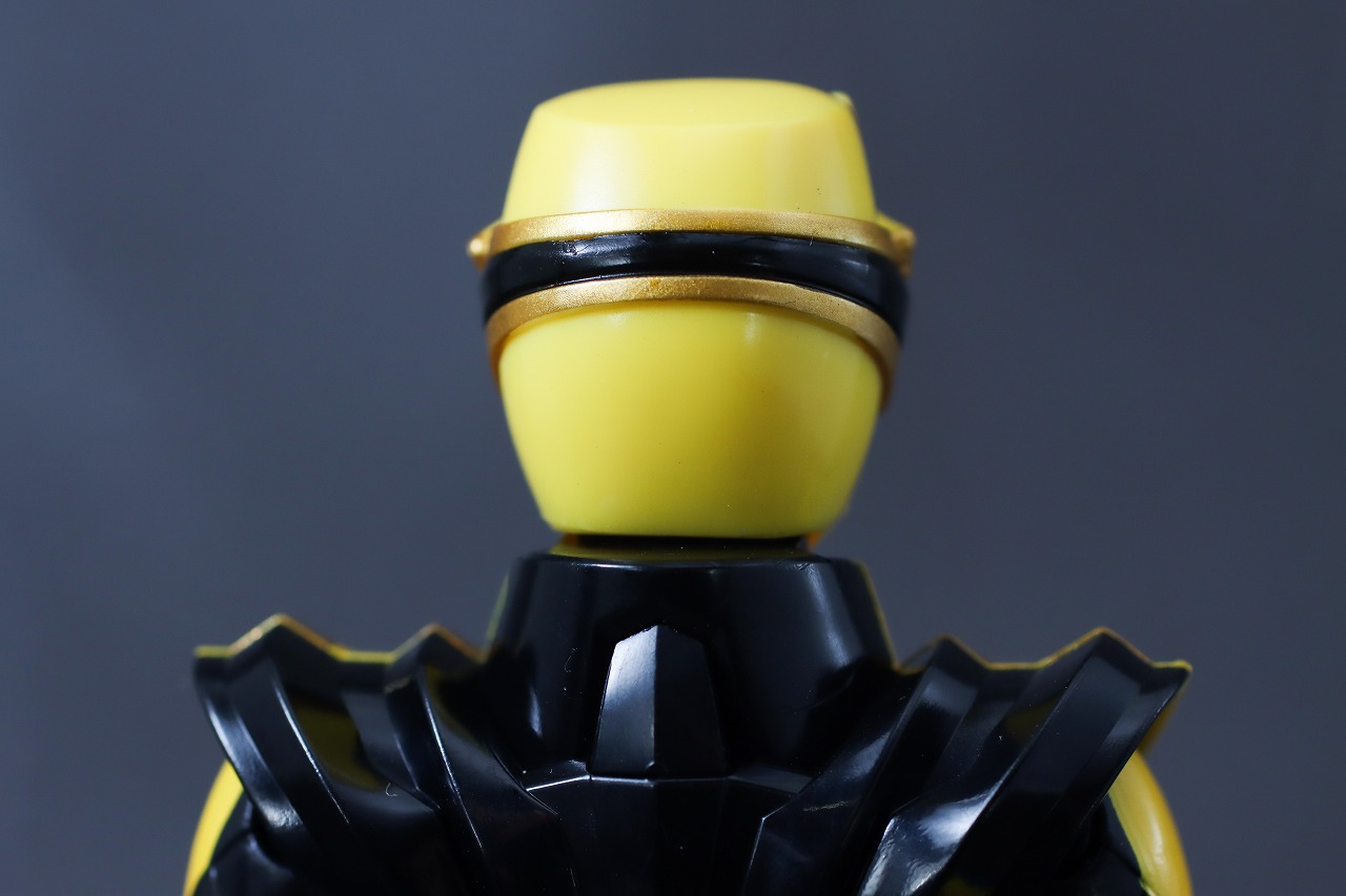 アクションヒーロー ゴジュウティラノ レビュー 本体