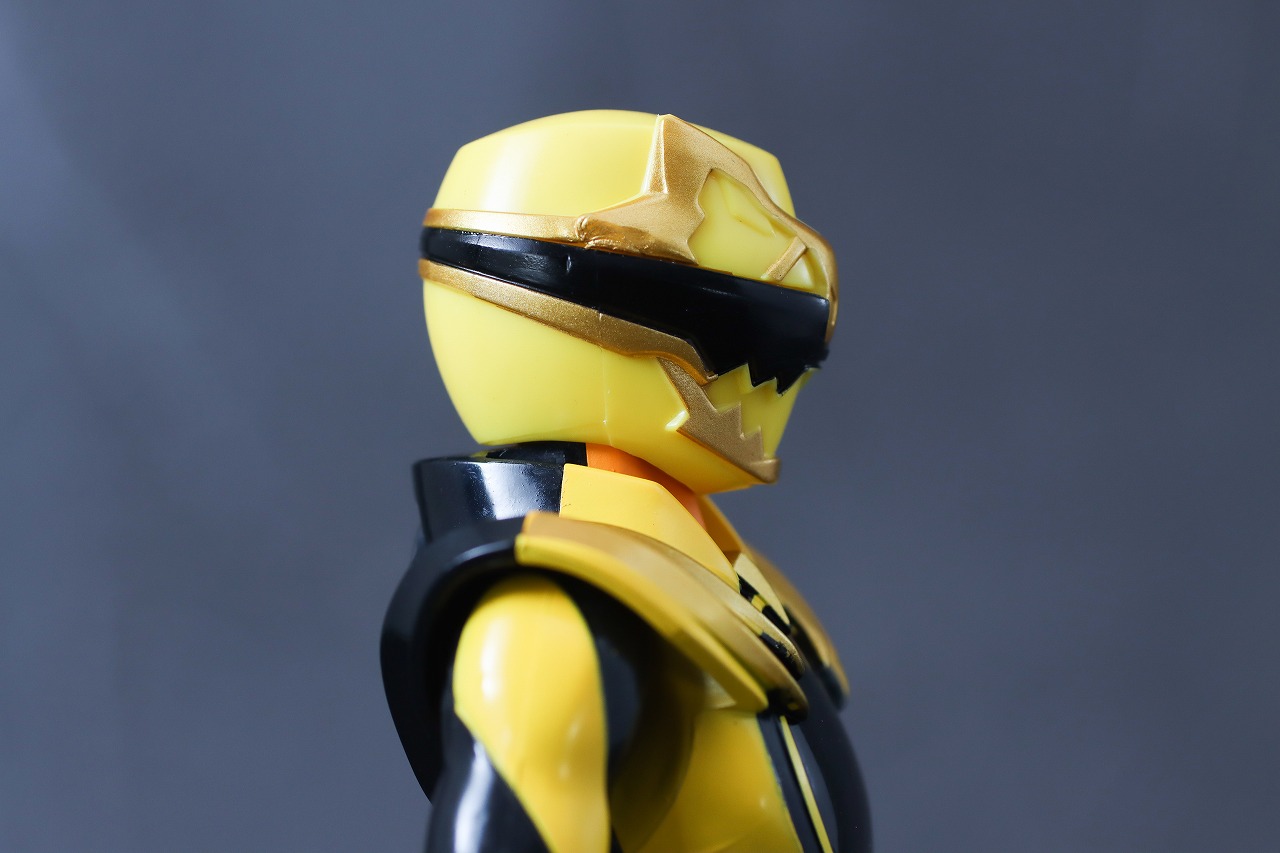 アクションヒーロー ゴジュウティラノ レビュー 本体
