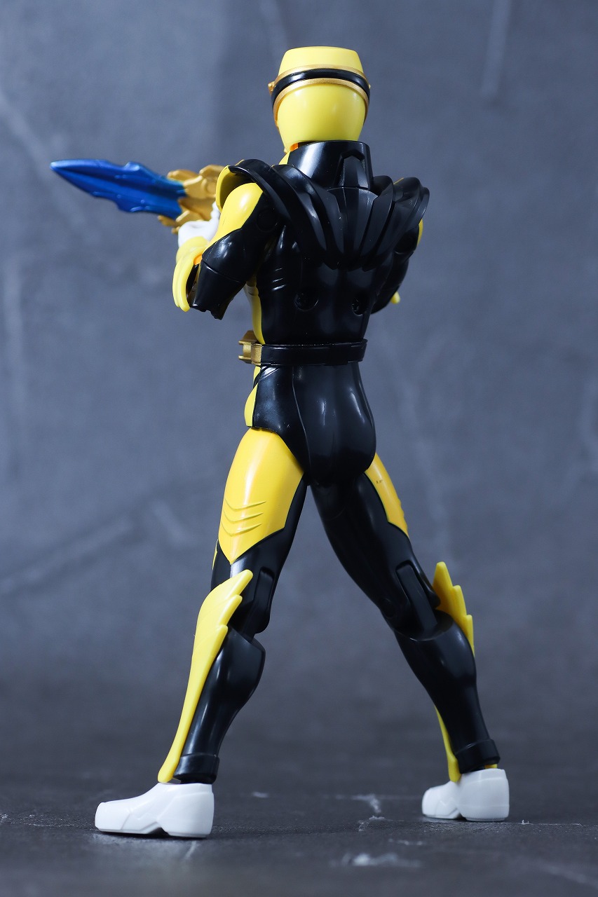 アクションヒーロー ゴジュウティラノ レビュー 本体