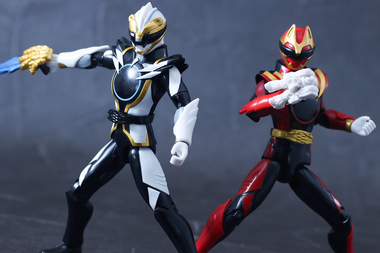 アクションヒーロー ゴジュウポーラー レビュー アクション ゴジュウウルフ
