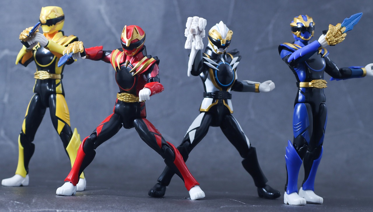アクションヒーロー ゴジュウポーラー レビュー アクション ゴジュウウルフ ゴジュウレオン ゴジュウティラノ