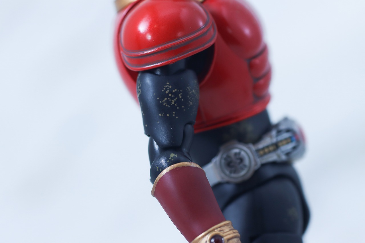 S.H.フィギュアーツ 真骨彫製法 超古代戦士クウガ レビュー 本体