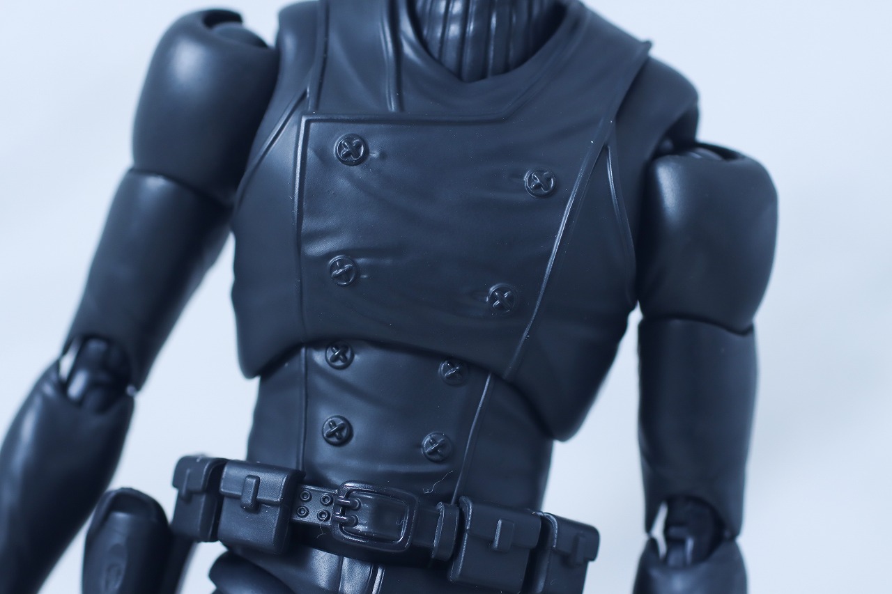 S.H.フィギュアーツ スパイダーマン・ノワール レビュー 本体