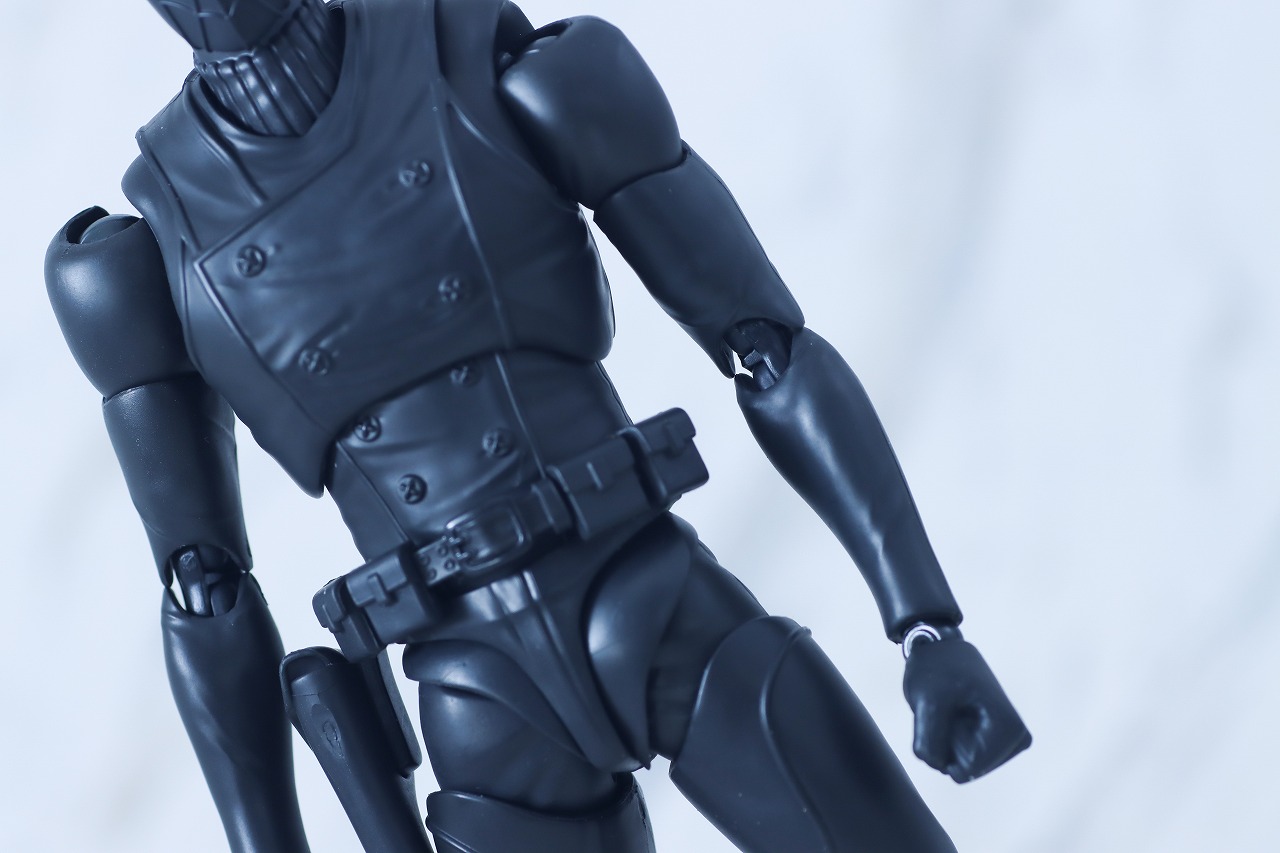 S.H.フィギュアーツ スパイダーマン・ノワール レビュー 本体