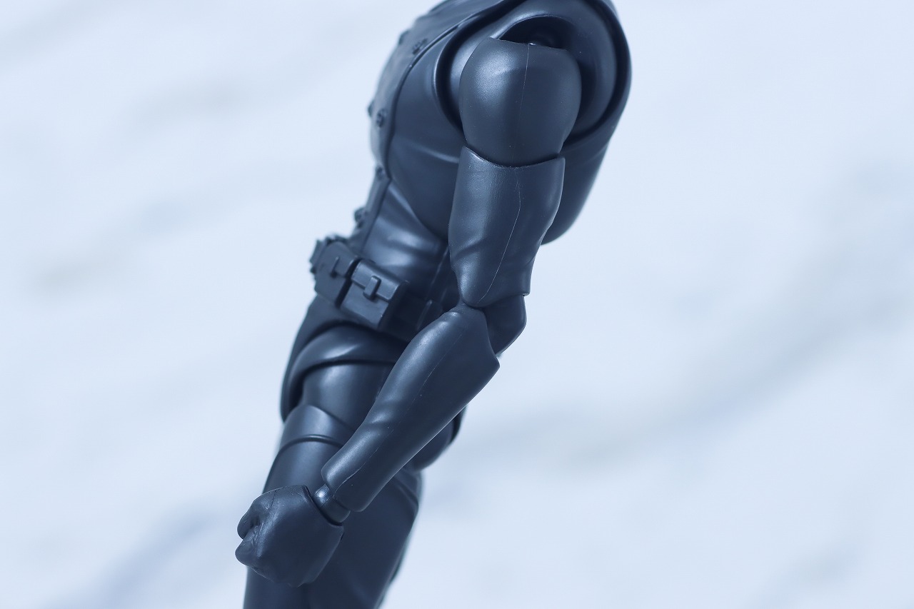 S.H.フィギュアーツ スパイダーマン・ノワール レビュー 本体