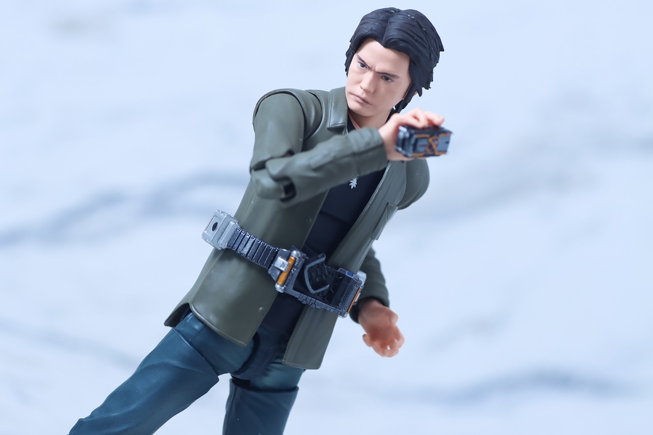 S.H.フィギュアーツ 草加雅人 レビュー アクション