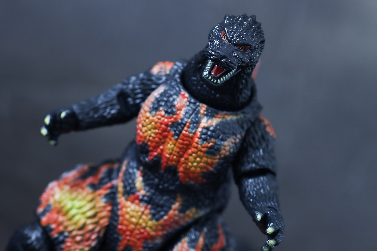 ゴジラアクションフィギュア バーニングゴジラ レビュー アクション
