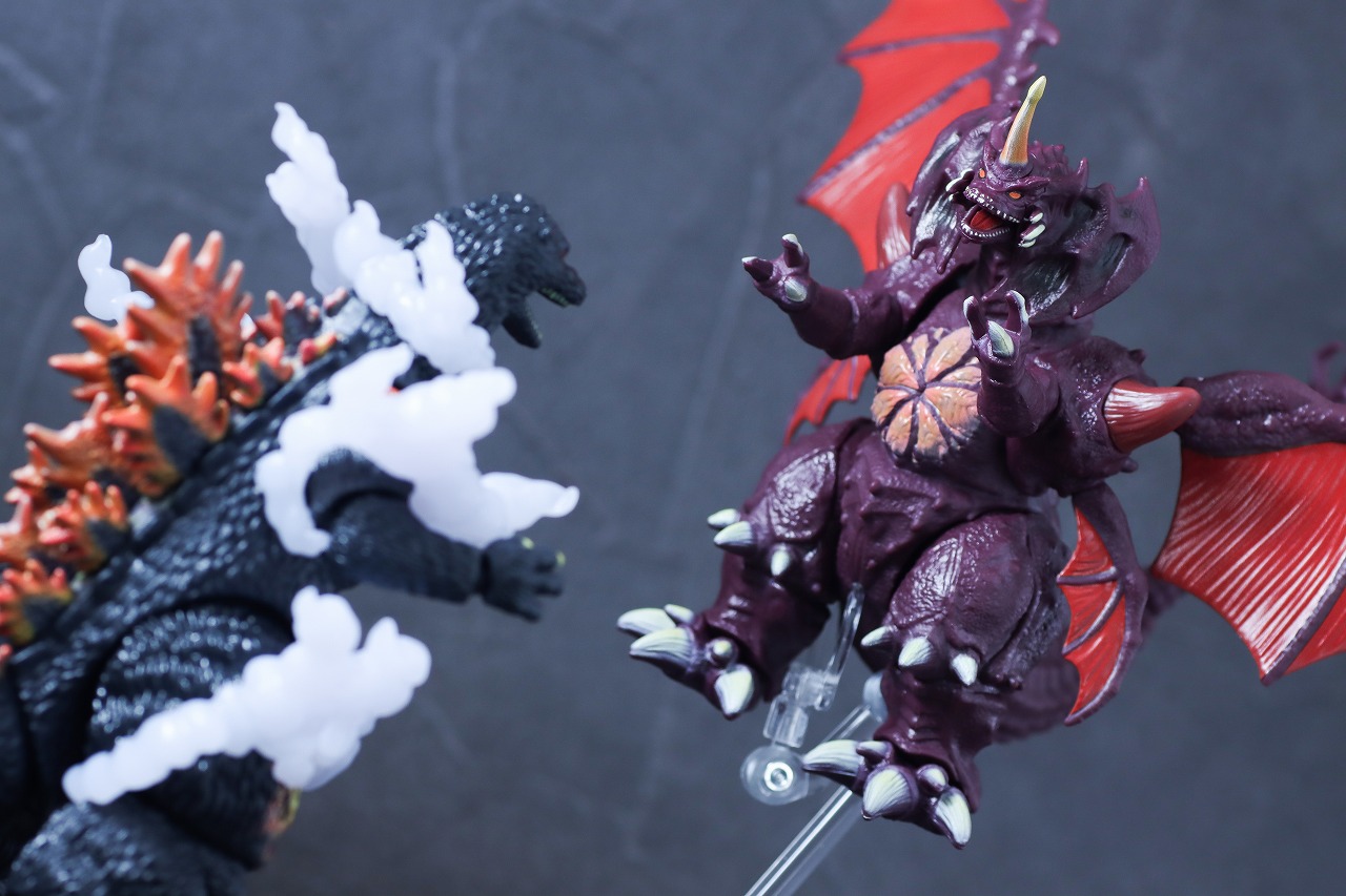 ゴジラアクションフィギュア デストロイア レビュー アクション バーニングゴジラ