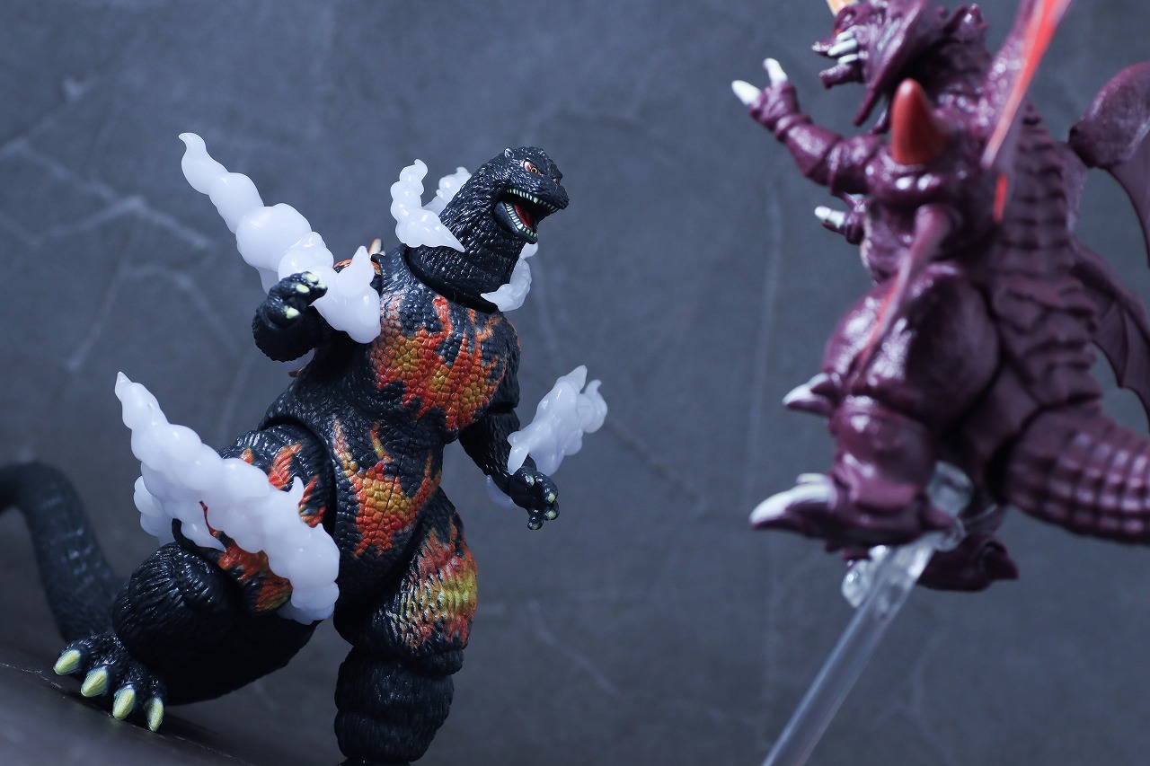 ゴジラアクションフィギュア バーニングゴジラ レビュー アクション デストロイア