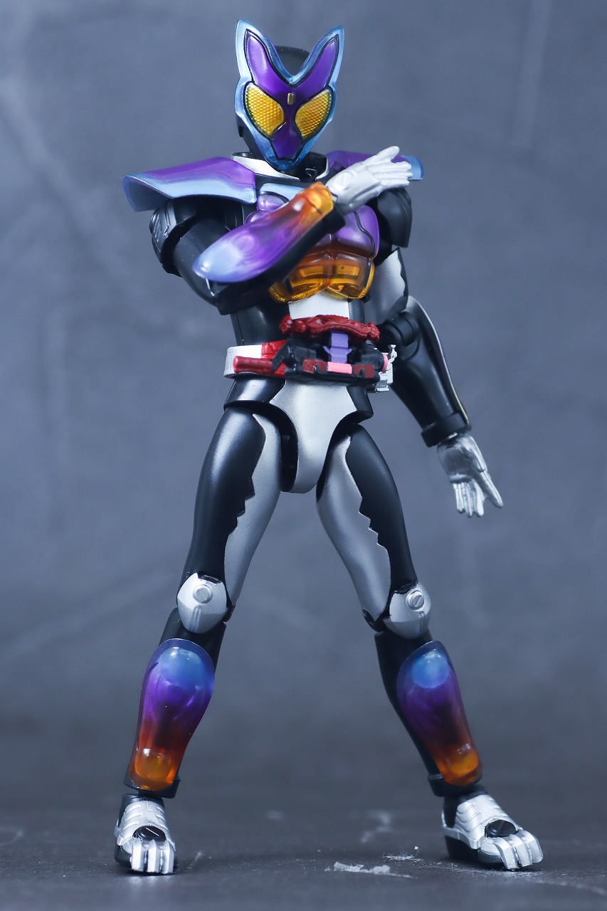 アクションフィギュア 仮面ライダーガヴ ポッピングミフォーム レビュー 本体