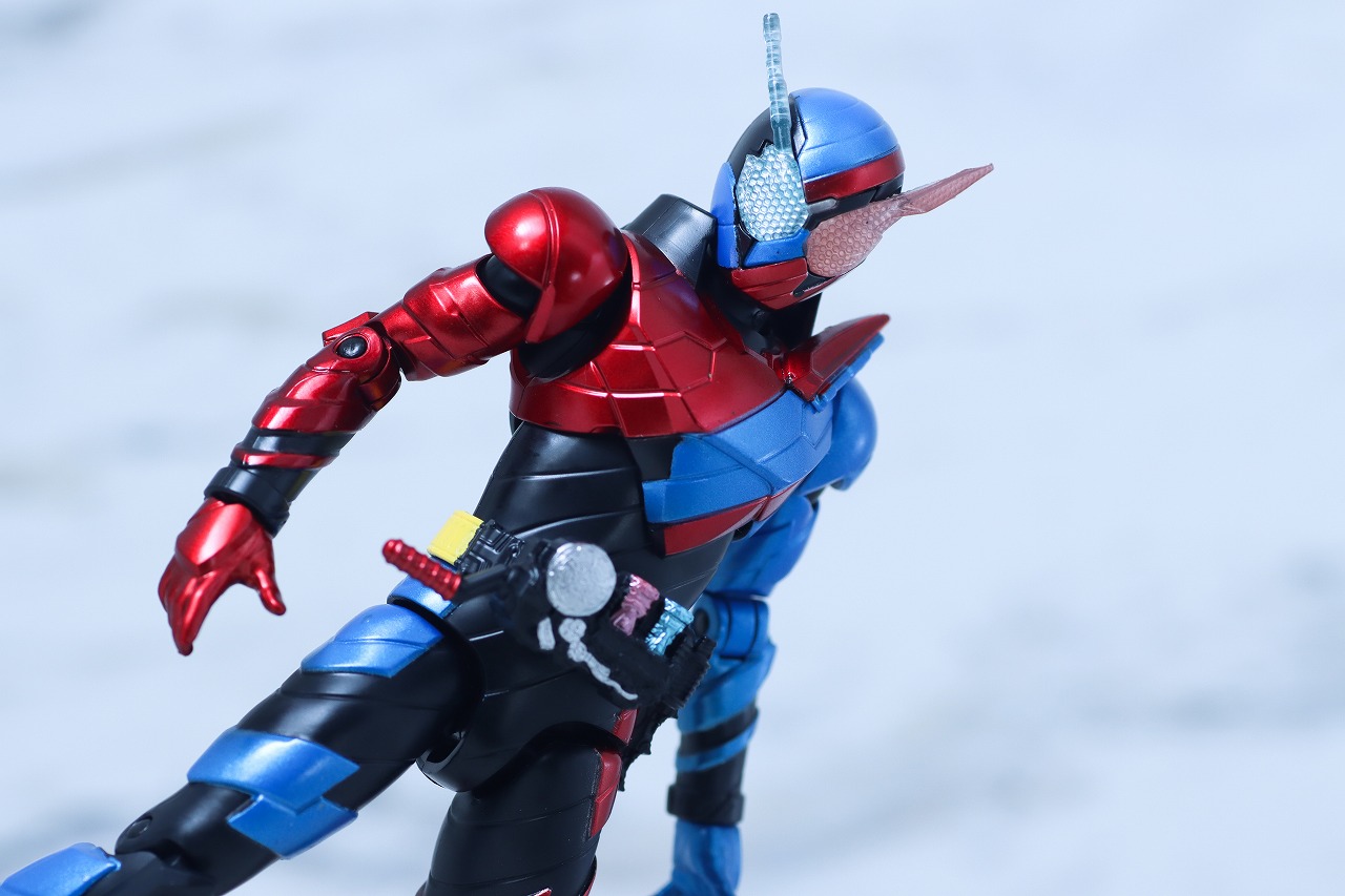 アクションフィギュア 仮面ライダービルド ラビットタンクフォーム レビュー アクション