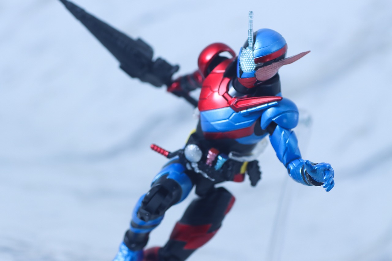 アクションフィギュア 仮面ライダービルド ラビットタンクフォーム レビュー アクション