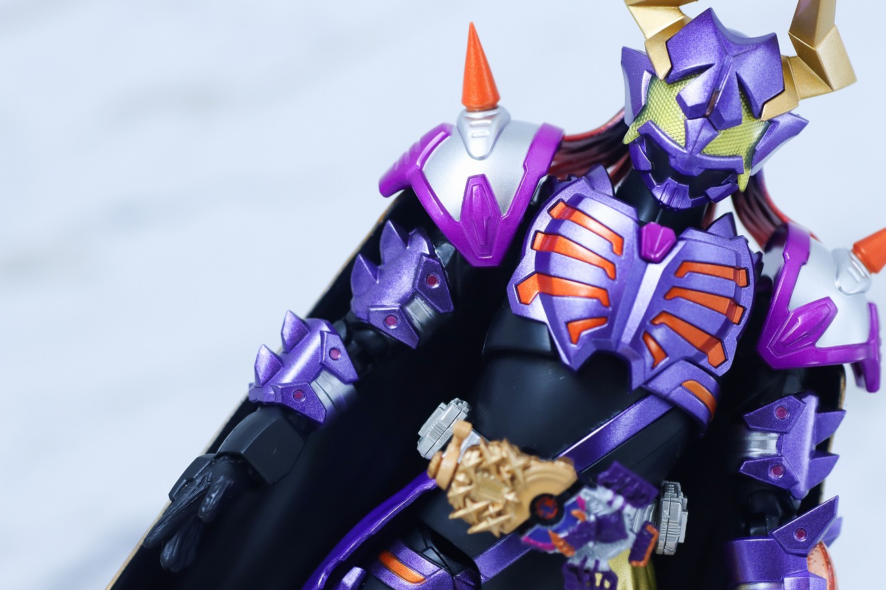 S.H.フィギュアーツ 仮面ライダーバッファ フィーバーゾンビフォーム(ジャマ神) レビュー 本体
