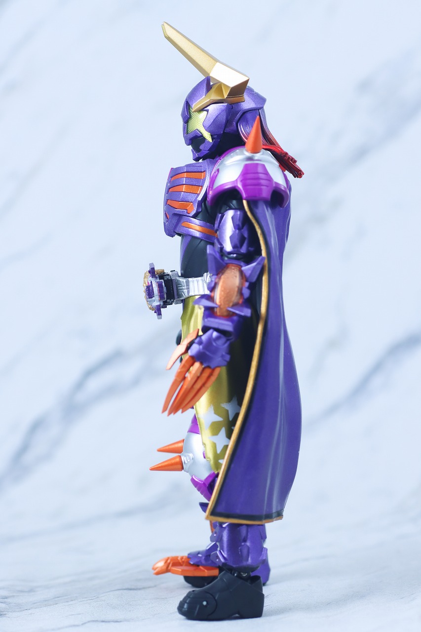 S.H.フィギュアーツ　仮面ライダーバッファ フィーバーゾンビフォーム（ジャマ神）　レビュー　本体