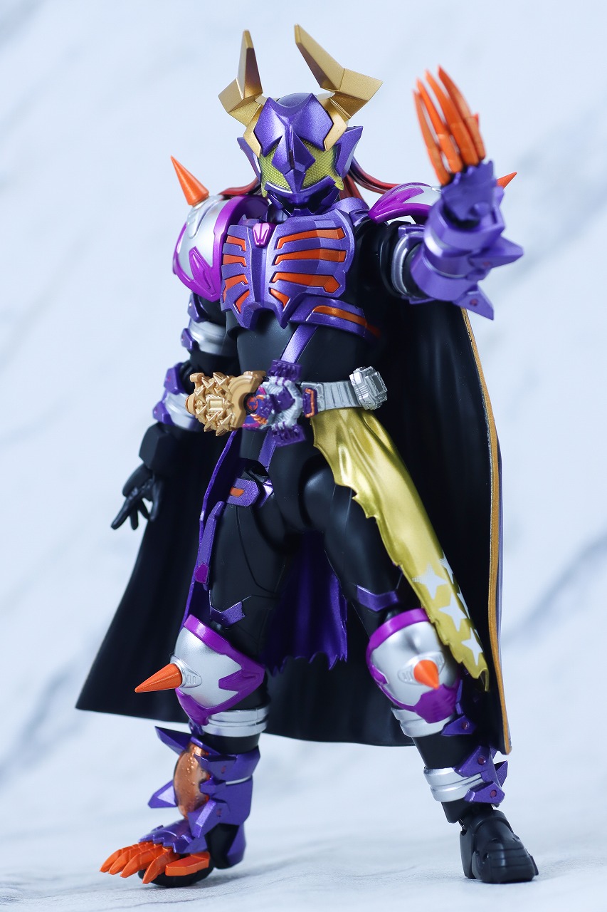 S.H.フィギュアーツ 仮面ライダーバッファ フィーバーゾンビフォーム(ジャマ神) レビュー 本体