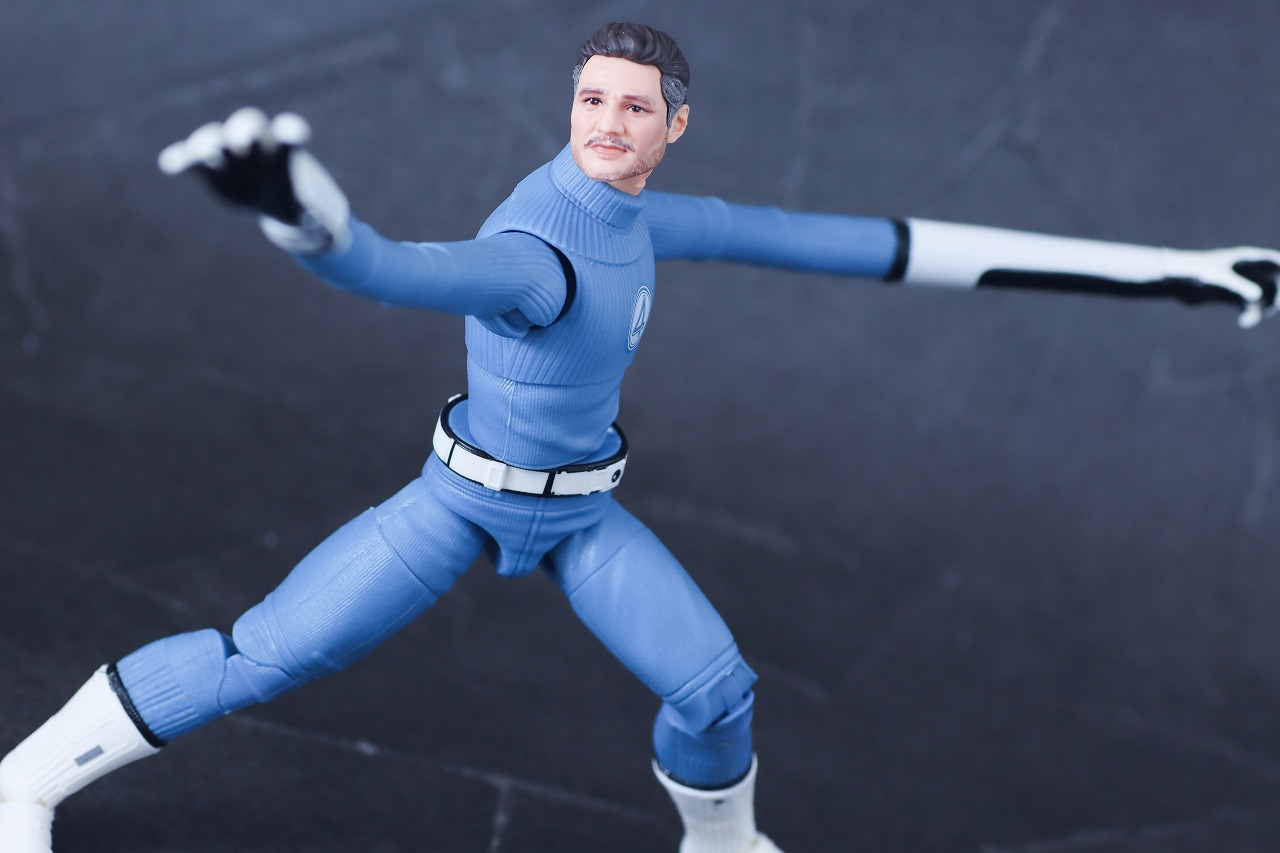 マーベルレジェンド リード・リチャーズ ミスター・ファンタスティック(『ファンタスティック4:ファースト・ステップ』) レビュー アクション