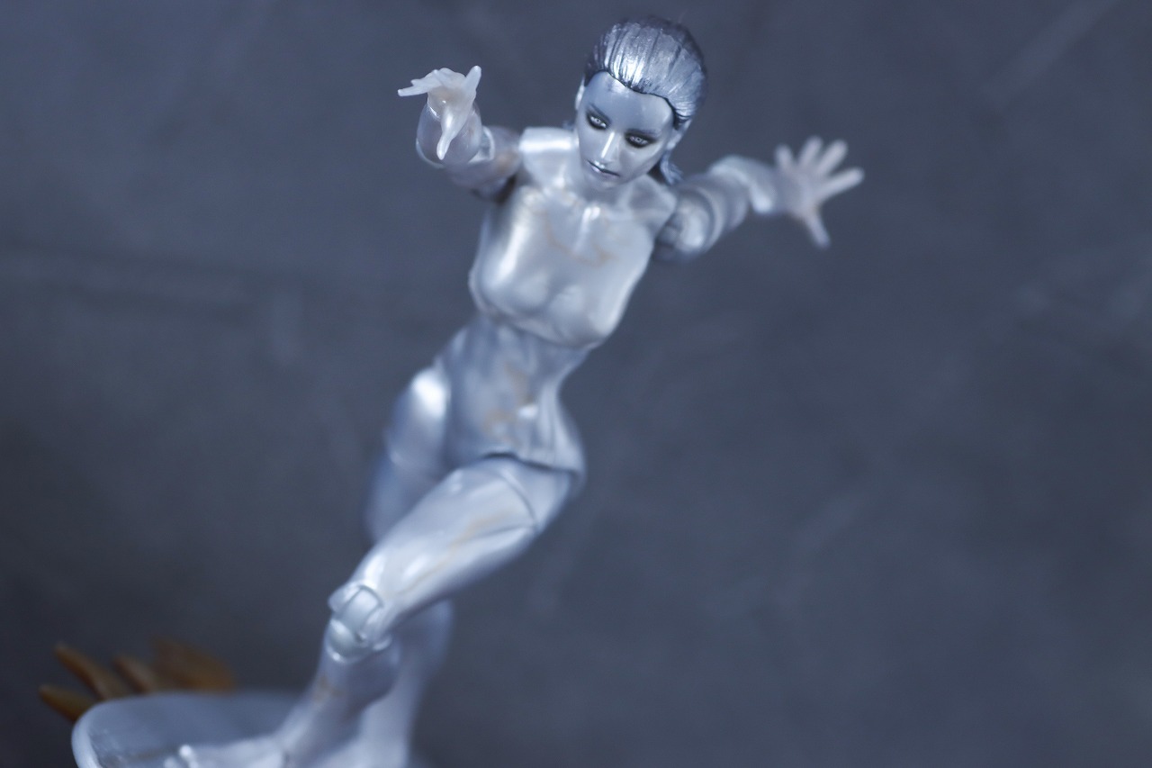 マーベルレジェンド シルバーサーファー(『ファンタスティック4:ファースト・ステップ』) レビュー アクション