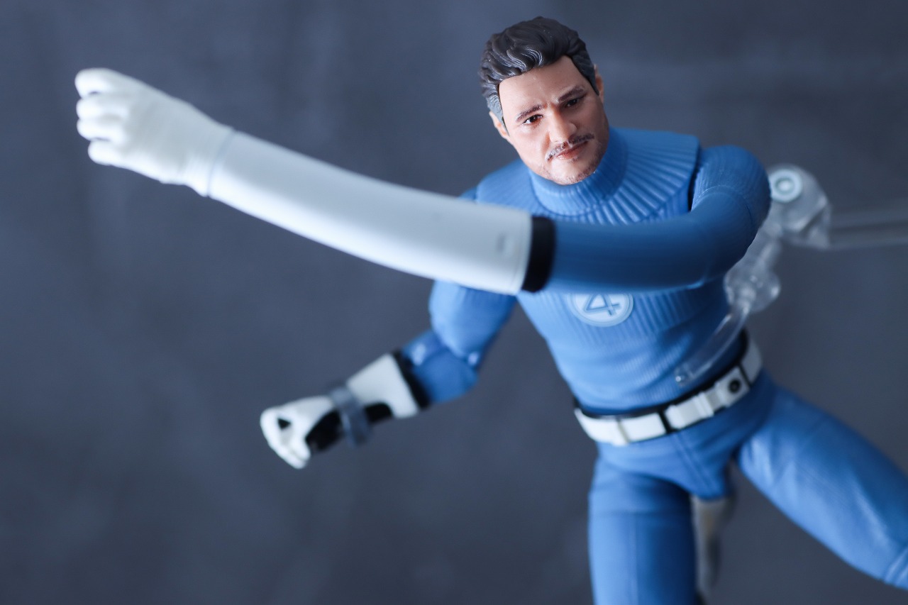 マーベルレジェンド リード・リチャーズ ミスター・ファンタスティック(『ファンタスティック4:ファースト・ステップ』) レビュー アクション