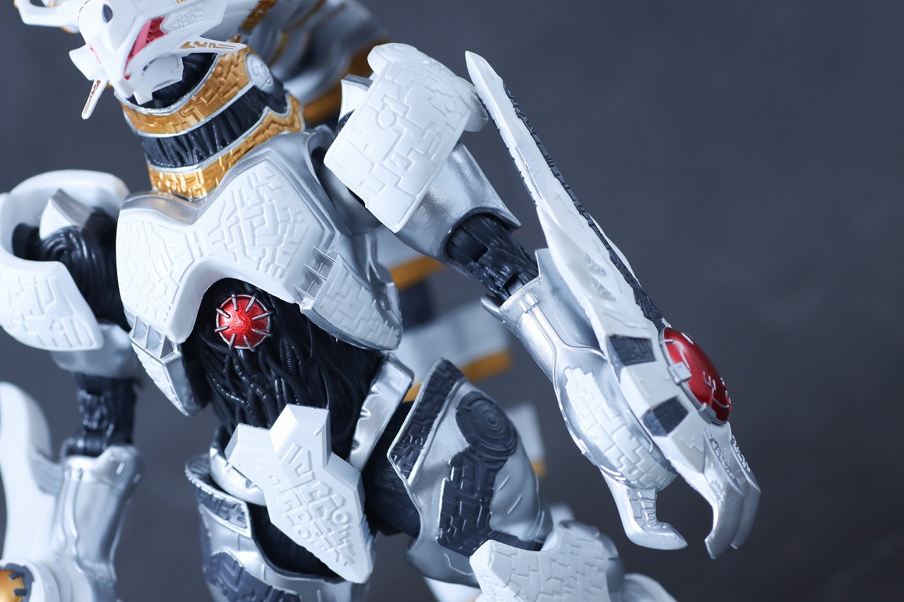 S.H.フィギュアーツ ギャラクトロン 本体