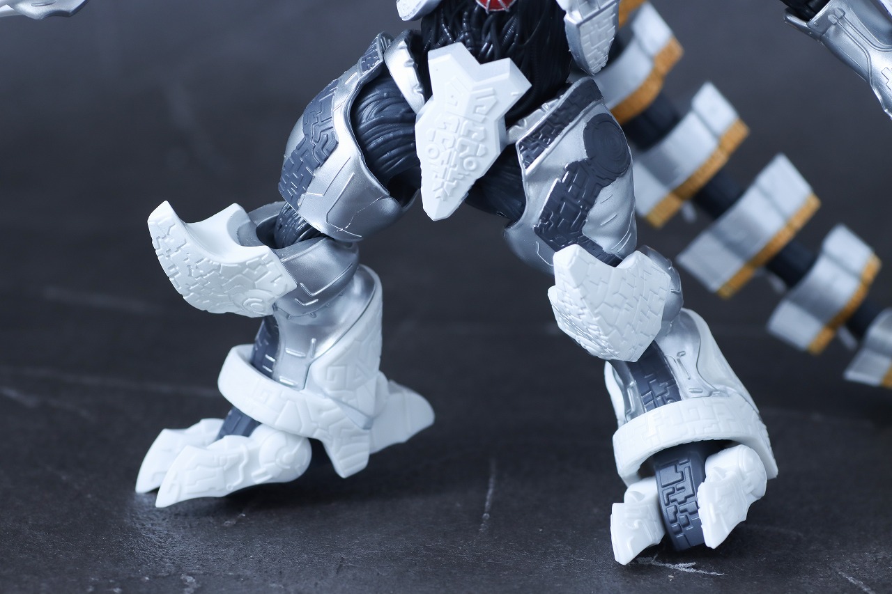 S.H.フィギュアーツ ギャラクトロン 可動範囲