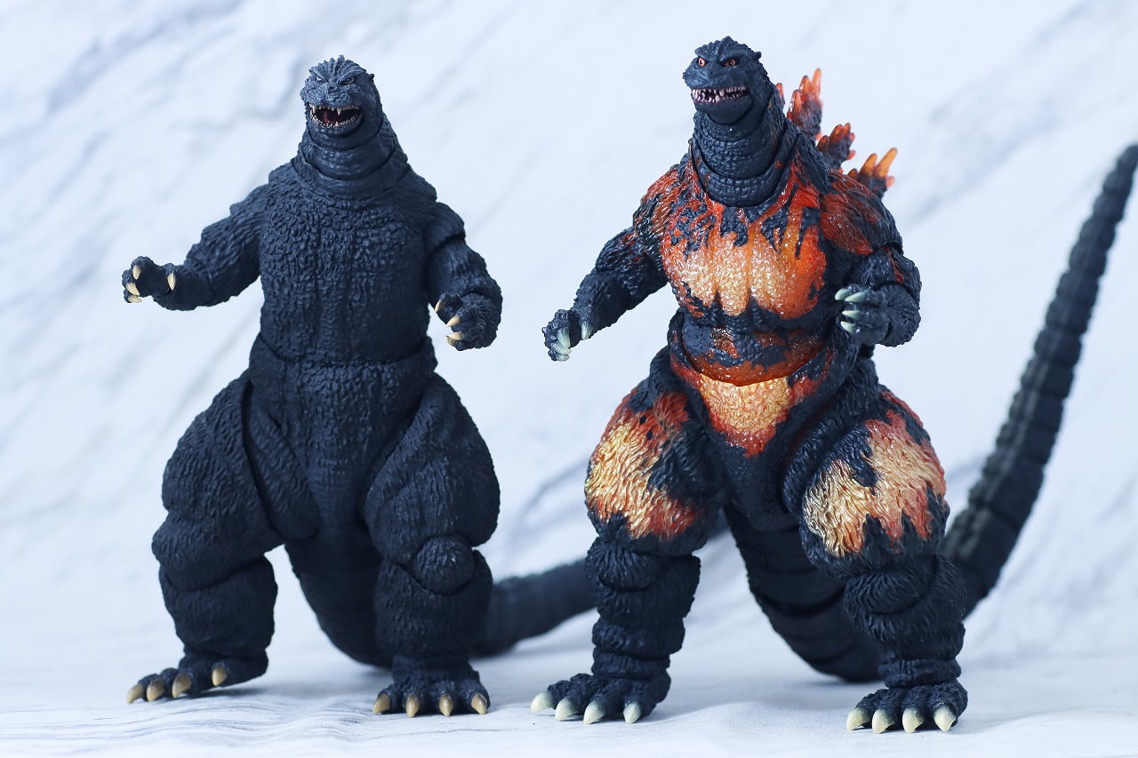 S.H.モンスターアーツ ゴジラ(1995/バーニングゴジラ) 70周年特別記念Ver. レビュー 本体 1991 新宿決戦 比較