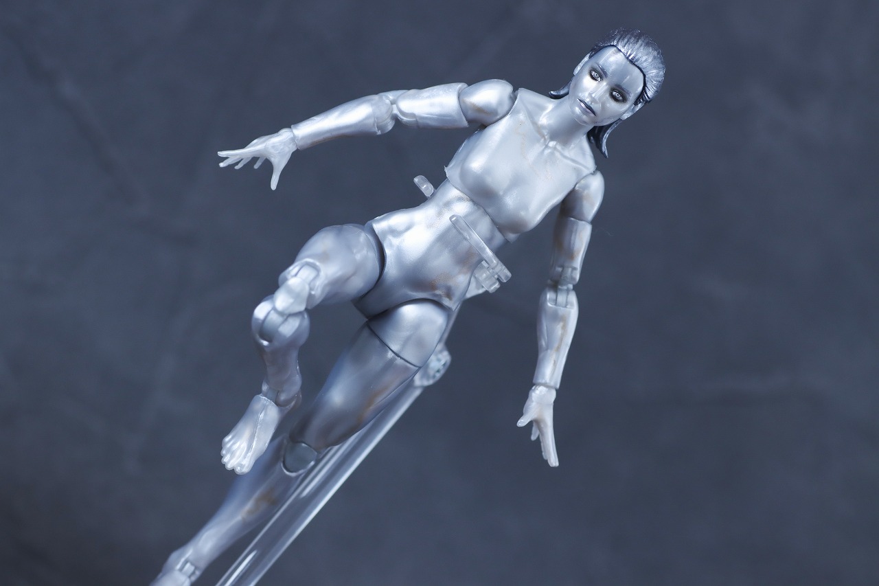 マーベルレジェンド シルバーサーファー(『ファンタスティック4:ファースト・ステップ』) レビュー アクション