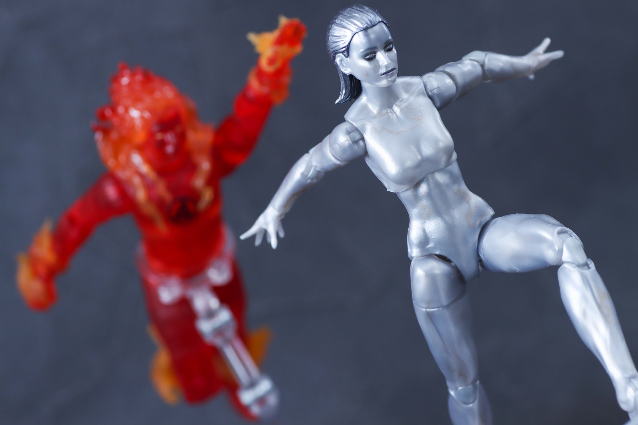マーベルレジェンド シルバーサーファー(『ファンタスティック4:ファースト・ステップ』) レビュー アクション ヒューマン・トーチ