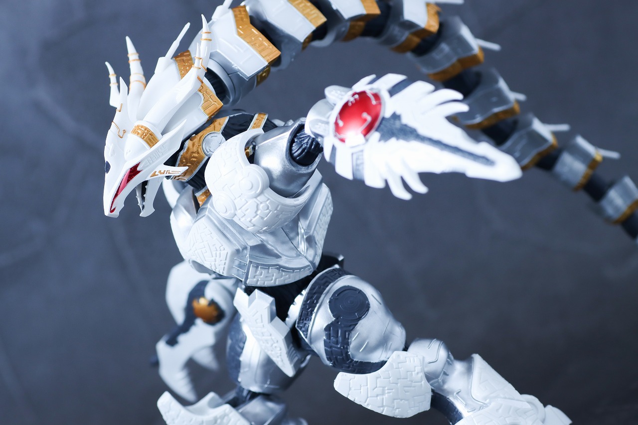 S.H.フィギュアーツ ギャラクトロン アクション