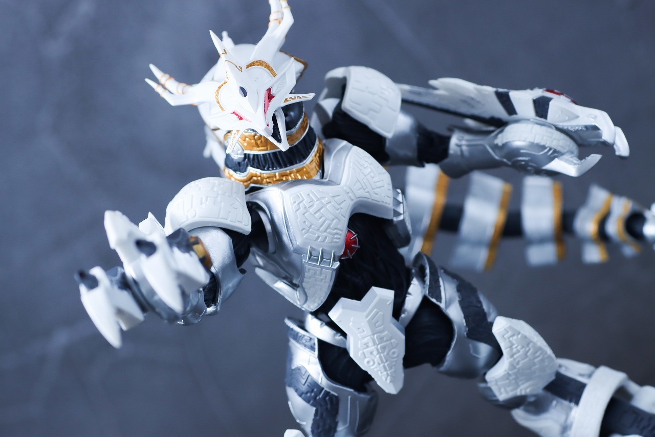 S.H.フィギュアーツ ギャラクトロン アクション