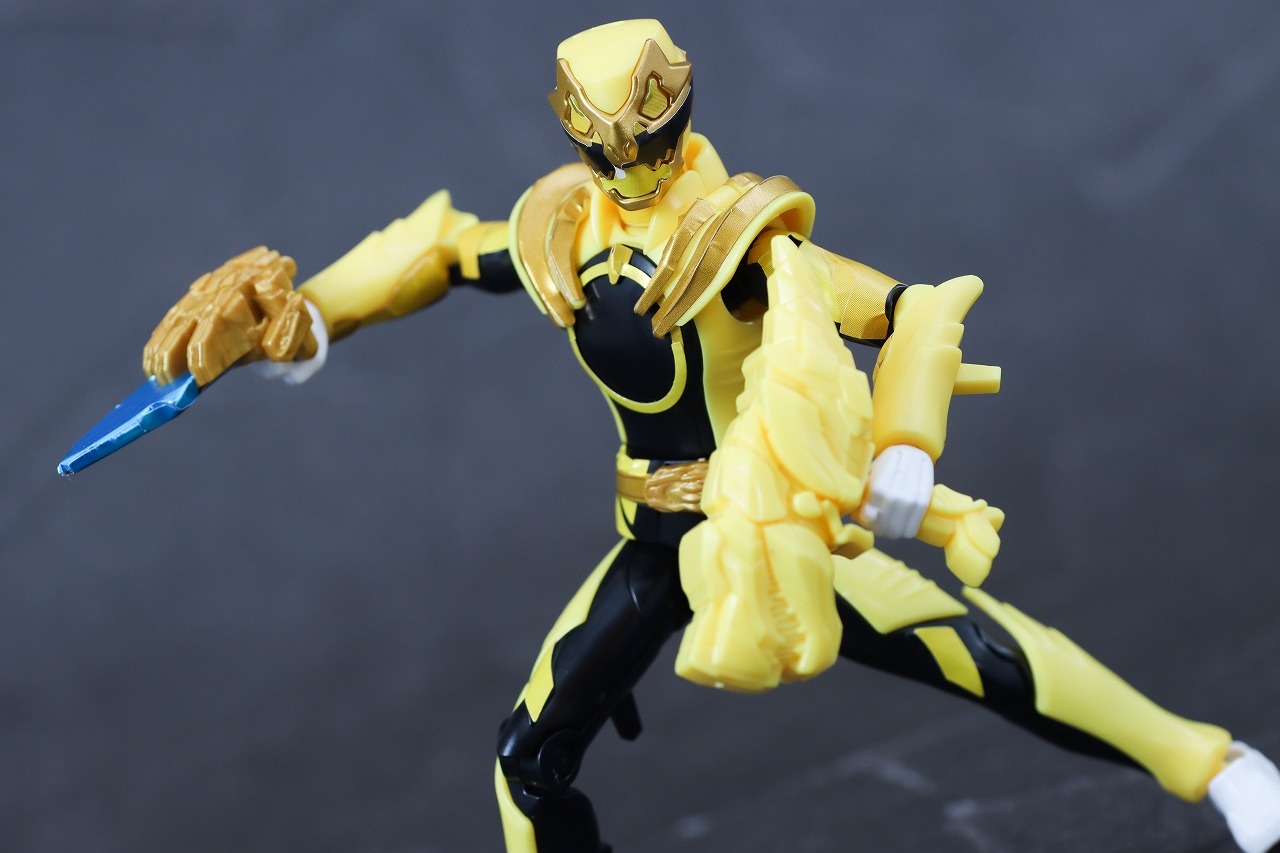 勇動　ナンバーワン戦隊ゴジュウジャー　レビュー　ゴジュウティラノ　アクション