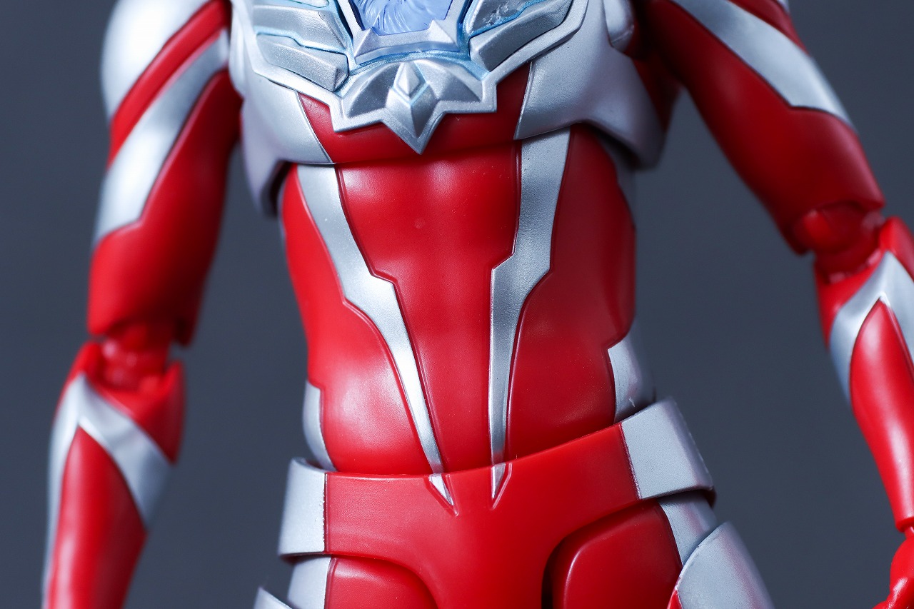 S.H.フィギュアーツ ウルトラマンオメガ レビュー 本体