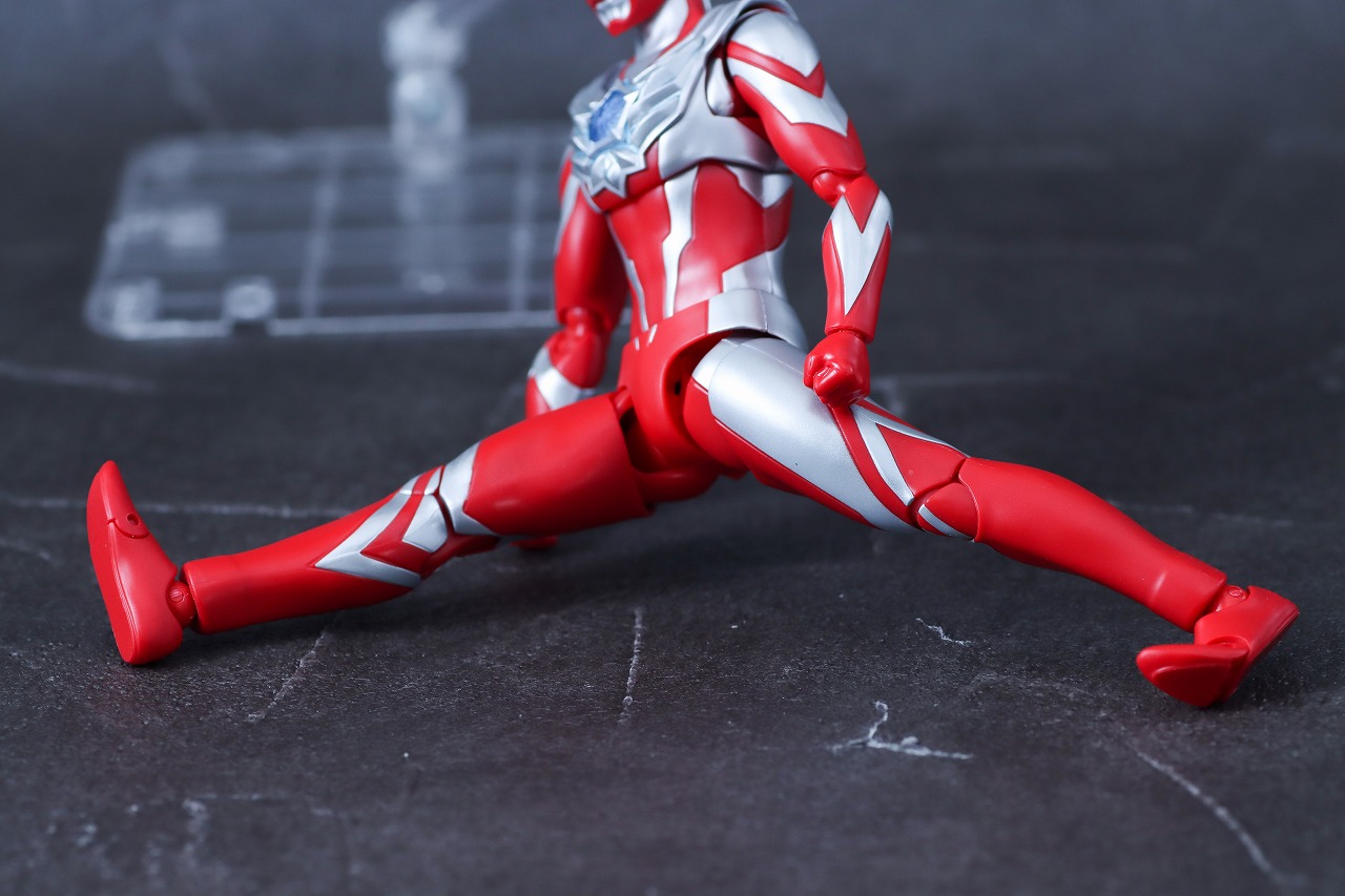S.H.フィギュアーツ ウルトラマンオメガ レビュー 可動範囲